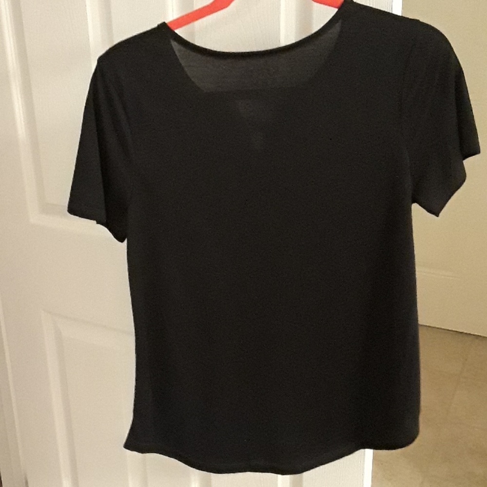 Top - Picture 2 of 2